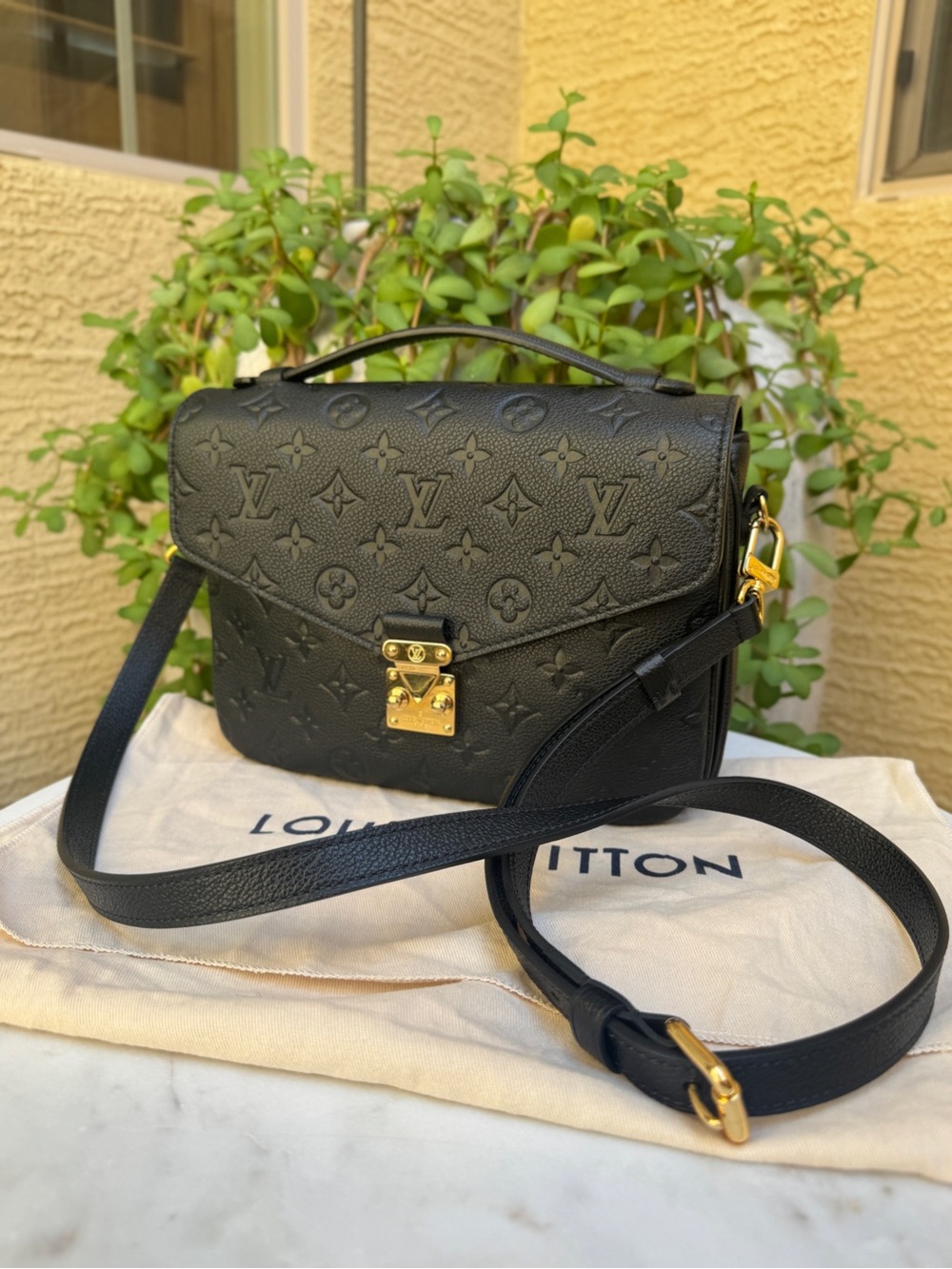 Louis Vuitton Empreinte Leather Métis Crossbody